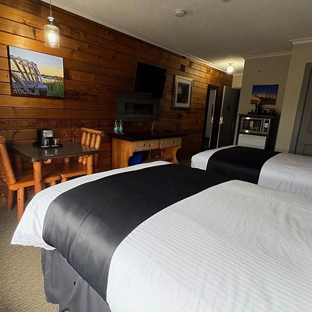 Bras D'Or Lakes Inn St. Peter's Ngoại thất bức ảnh