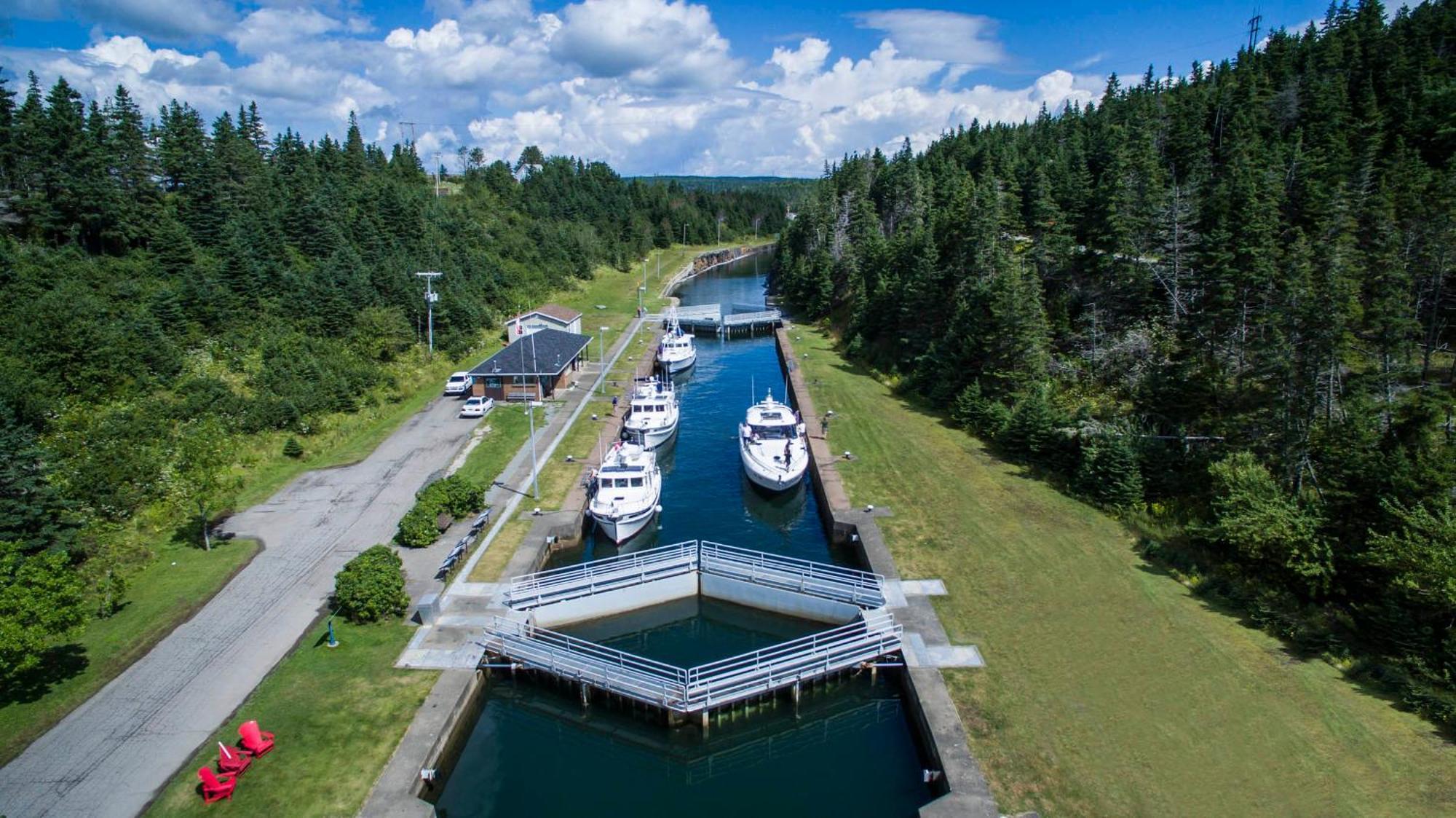 Bras D'Or Lakes Inn St. Peter's Ngoại thất bức ảnh