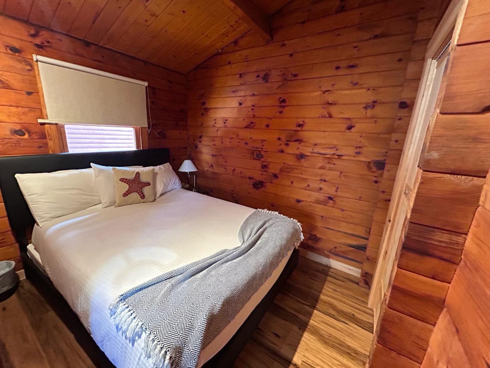 Bras D'Or Lakes Inn St. Peter's Ngoại thất bức ảnh