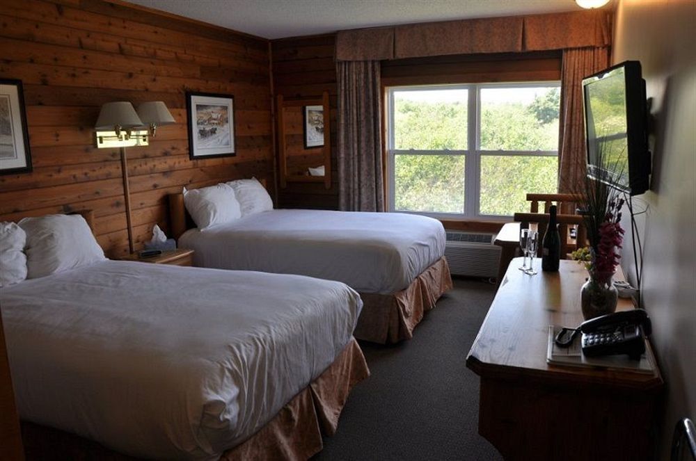 Bras D'Or Lakes Inn St. Peter's Ngoại thất bức ảnh
